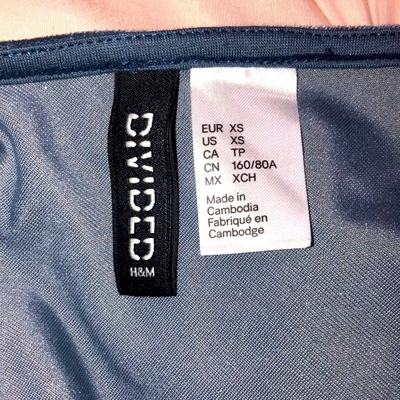 Velvet Blue Top, Size: XS - Picture 4 of 4